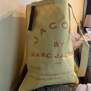 NEW Marc Jacobs Canvas Tote Bag— long straps allow for crossbody arrangement